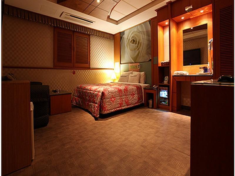 Rampart Hotel Suwon Esterno foto